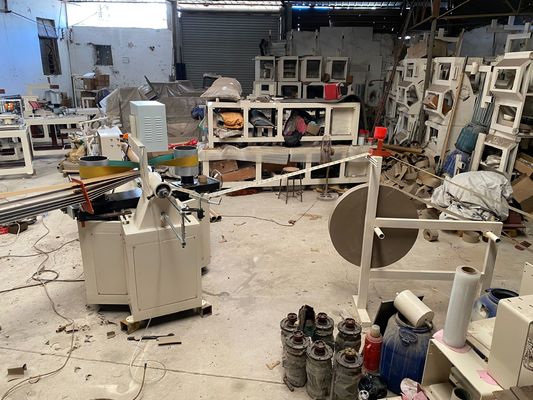 Machine de fabrication de papier toilette automatique à bas prix